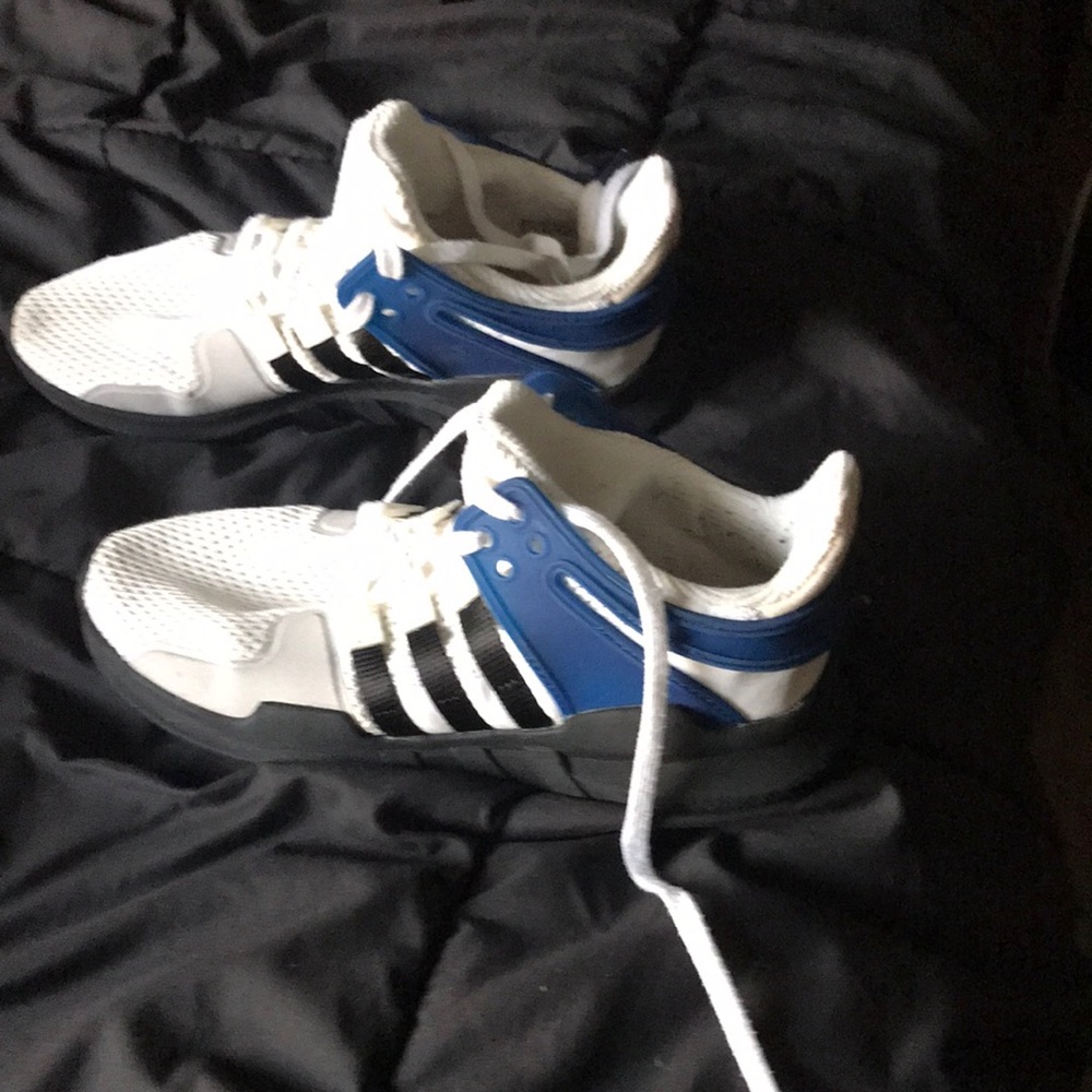 Adidas boys grade school 5/2